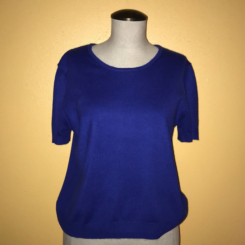 Draper’s and Damon’s Blue type sweater blouse